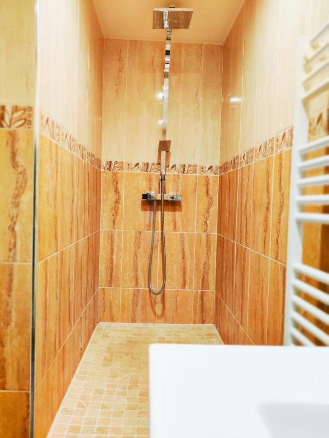 Sw House Paris Stade De France Cdg Ле Блан-Менил Екстериор снимка